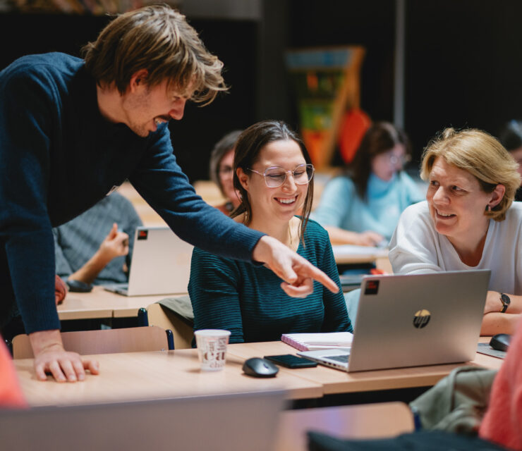 Veranderingen in het volwassenenonderwijs: wat dit betekent voor jouw carrière bij MIRAS  